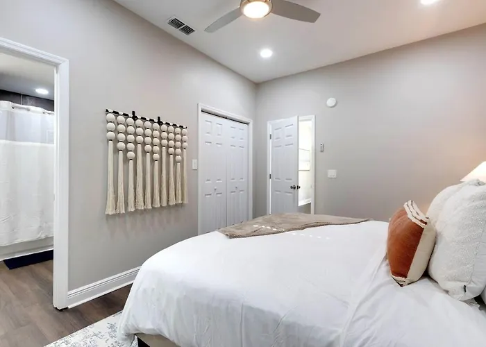 Сasa de vacaciones Aesthetic 3bd Home, Downtown, Fsu, Games & Yard *