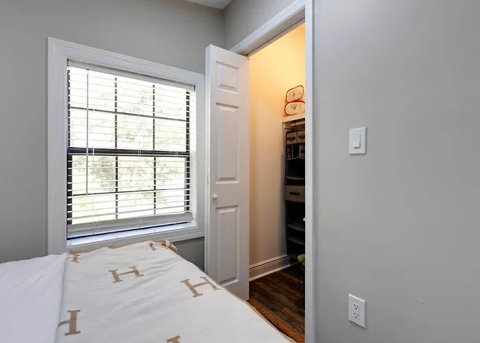 Aesthetic 3bd Home, Downtown, Fsu, Games & Yard Сasa de vacaciones Tallahassee