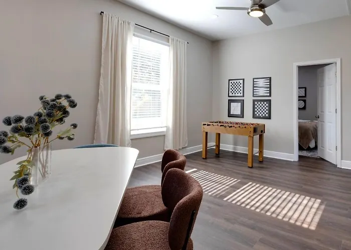 Aesthetic 3bd Home, Downtown, Fsu, Games & Yard * Tallahassee