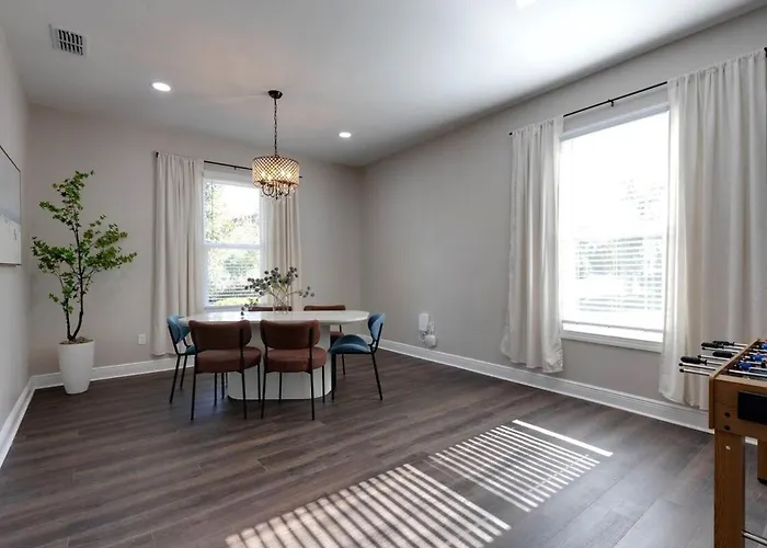 Aesthetic 3bd Home, Downtown, Fsu, Games & Yard Tallahassee