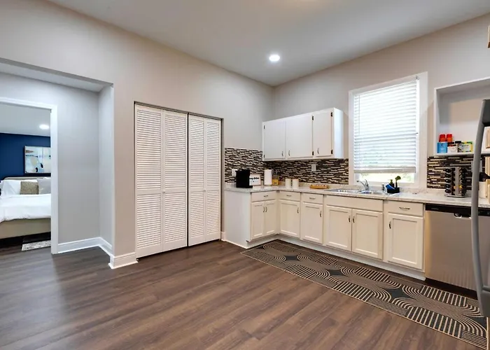 Aesthetic 3bd Home, Downtown, Fsu, Games & Yard *