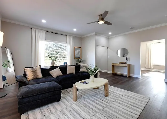 Aesthetic 3bd Home, Downtown, Fsu, Games & Yard * Tallahassee