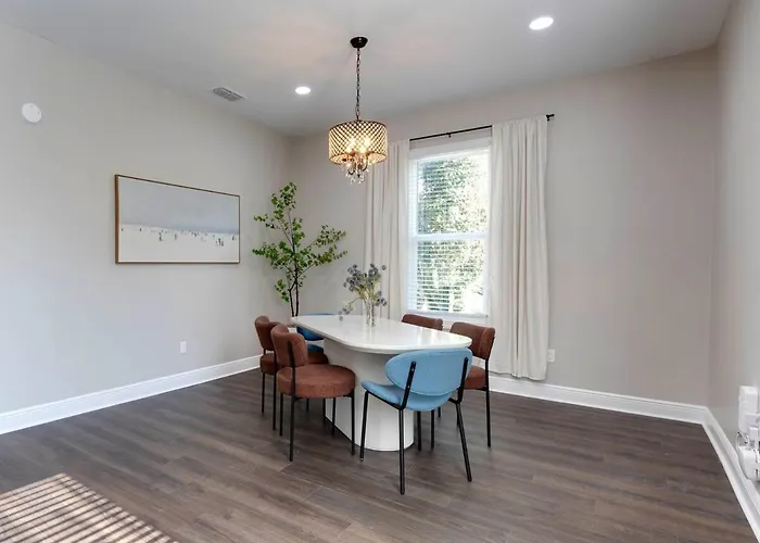 Aesthetic 3bd Home, Downtown, Fsu, Games & Yard Сasa de vacaciones