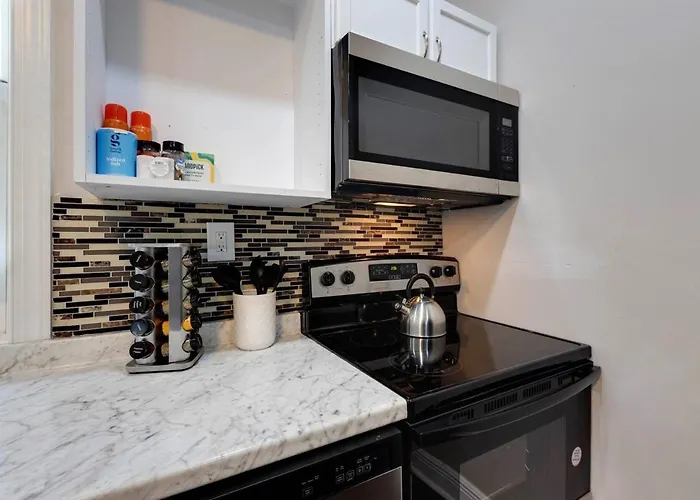 Aesthetic 3bd Home, Downtown, Fsu, Games & Yard Tallahassee